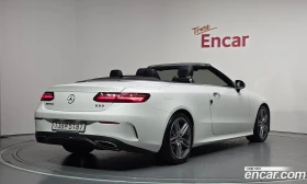 Mercedes-Benz E 220 Cabriolet, снимка 2