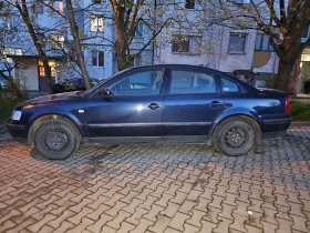 VW Passat, снимка 9 - Автомобили и джипове - 45011051