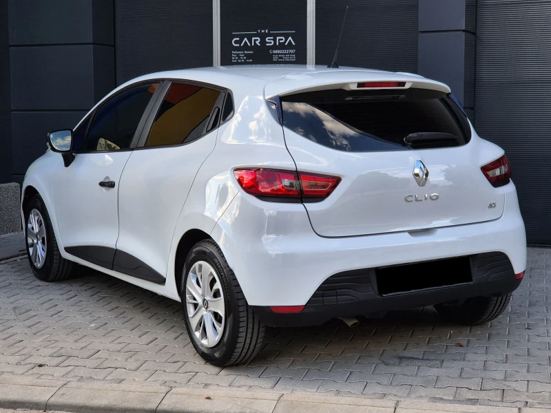 Renault Clio 1.5 dci 2015г., снимка 6 - Автомобили и джипове - 47241154