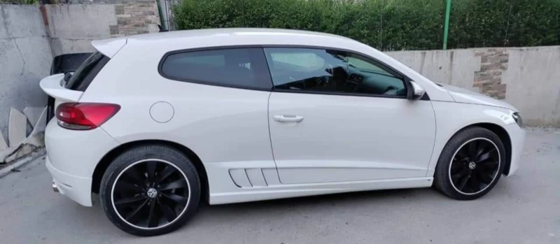 VW Scirocco, снимка 9 - Автомобили и джипове - 47422570