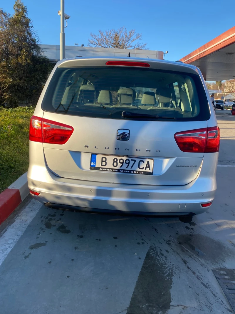 Seat Alhambra, снимка 6 - Автомобили и джипове - 48103311