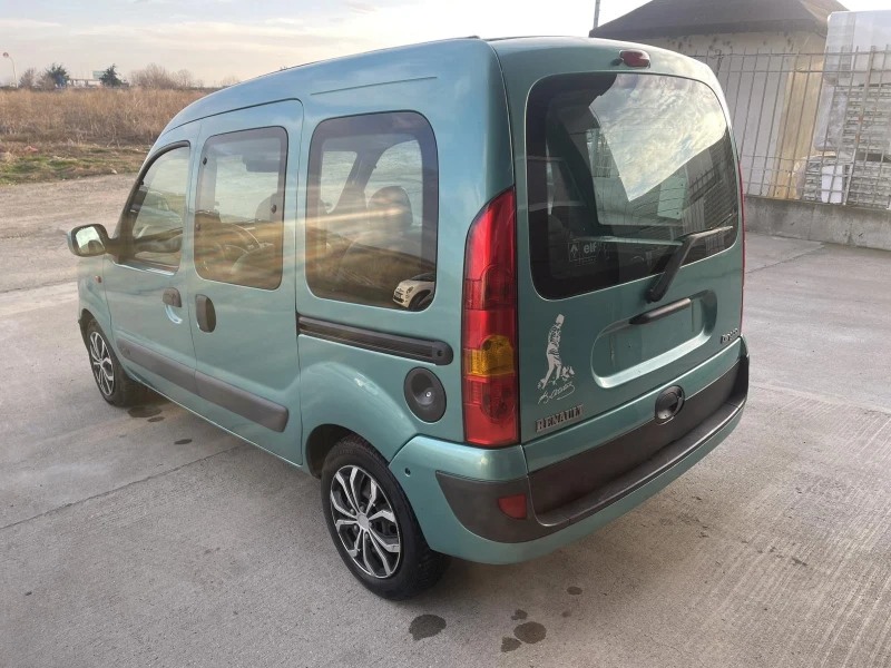 Renault Kangoo DCI, снимка 6 - Автомобили и джипове - 48817076