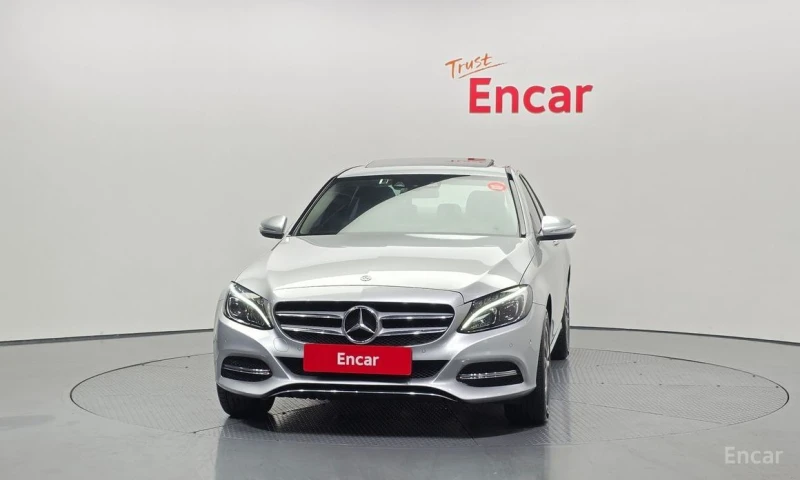 Mercedes-Benz C 220, снимка 3 - Автомобили и джипове - 52962189