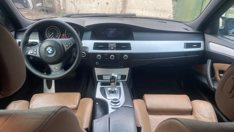 BMW 525 d M Paket lci Auto, снимка 11 - Автомобили и джипове - 53023365