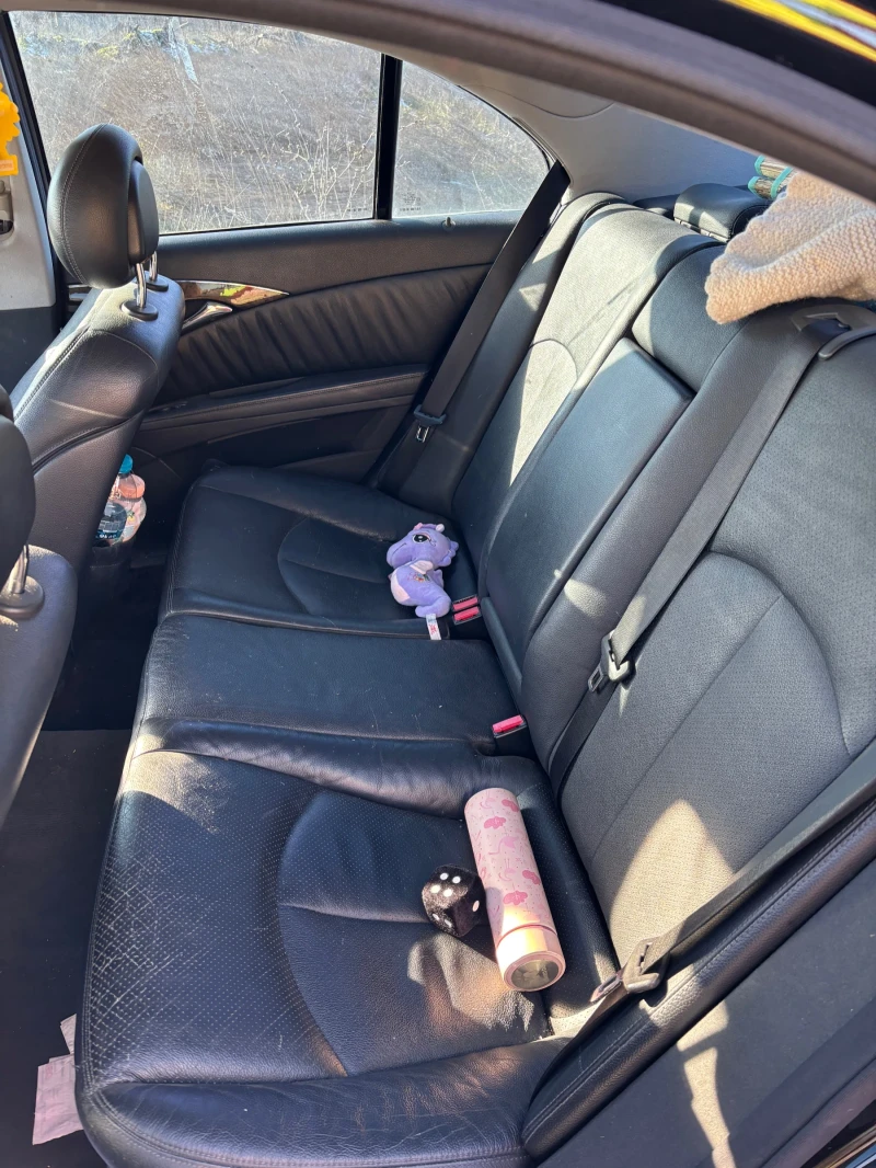 Mercedes-Benz E 320, снимка 5 - Автомобили и джипове - 53174416
