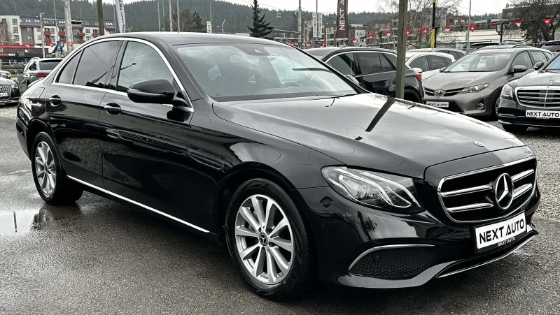 Mercedes-Benz E 220 2.0D 194HP 4MATIC CARPLAY CAMERA EU6D-TEMP, снимка 3 - Автомобили и джипове - 53295237