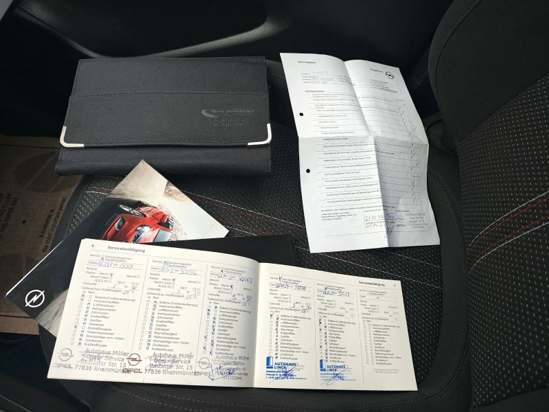 Opel Corsa 1.4 Turbo OPC Line, снимка 12 - Автомобили и джипове - 53459170