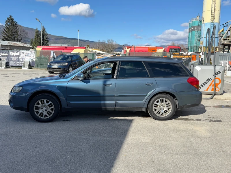 Subaru Outback, снимка 4 - Автомобили и джипове - 53572169