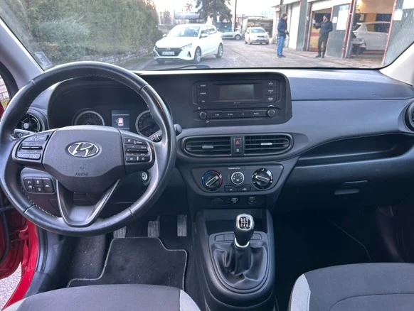 Hyundai I10 1.2i Първи Собственик, снимка 8 - Автомобили и джипове - 48907646