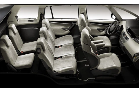 Citroen C4 Picasso, снимка 9 - Автомобили и джипове - 53391119