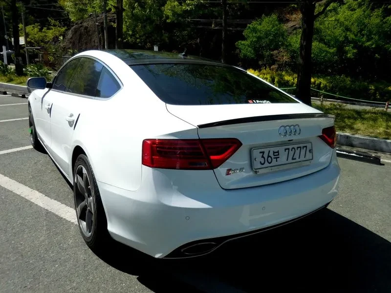 Audi A5 2.0 Tdi Quattro Sportback, снимка 3 - Автомобили и джипове - 55883364