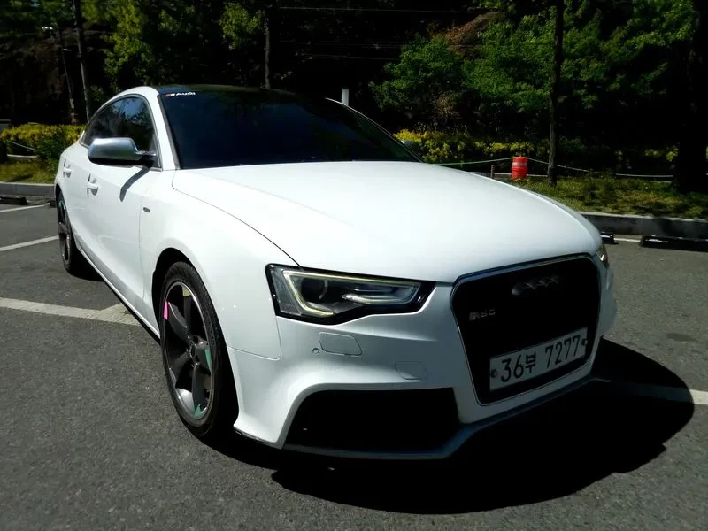 Audi A5 2.0 Tdi Quattro Sportback, снимка 4 - Автомобили и джипове - 55883364