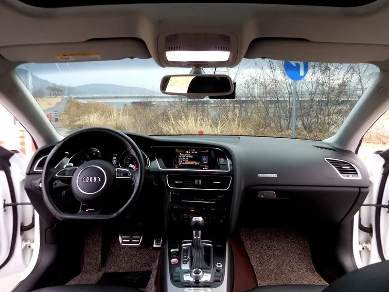 Audi A5 2.0 Tdi Quattro Sportback, снимка 11 - Автомобили и джипове - 55883364