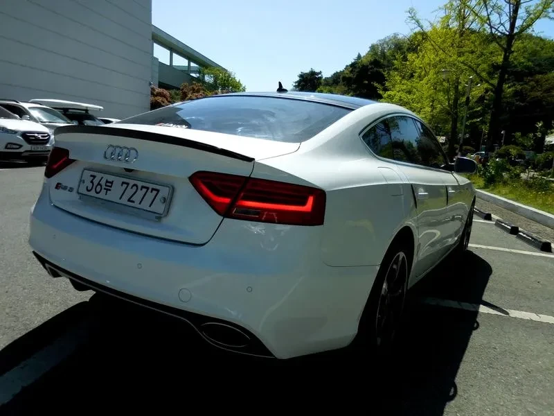 Audi A5 2.0 Tdi Quattro Sportback, снимка 5 - Автомобили и джипове - 55883364