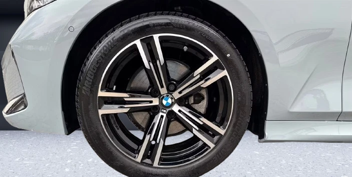 BMW 320 i xDrive = M-Sport = Гаранция, снимка 4 - Автомобили и джипове - 55889710