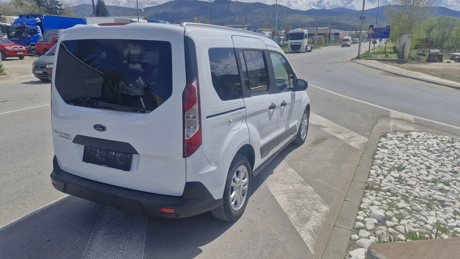 Ford Connect 1, 5 EURO 6 TOURNEC  - изображение 7