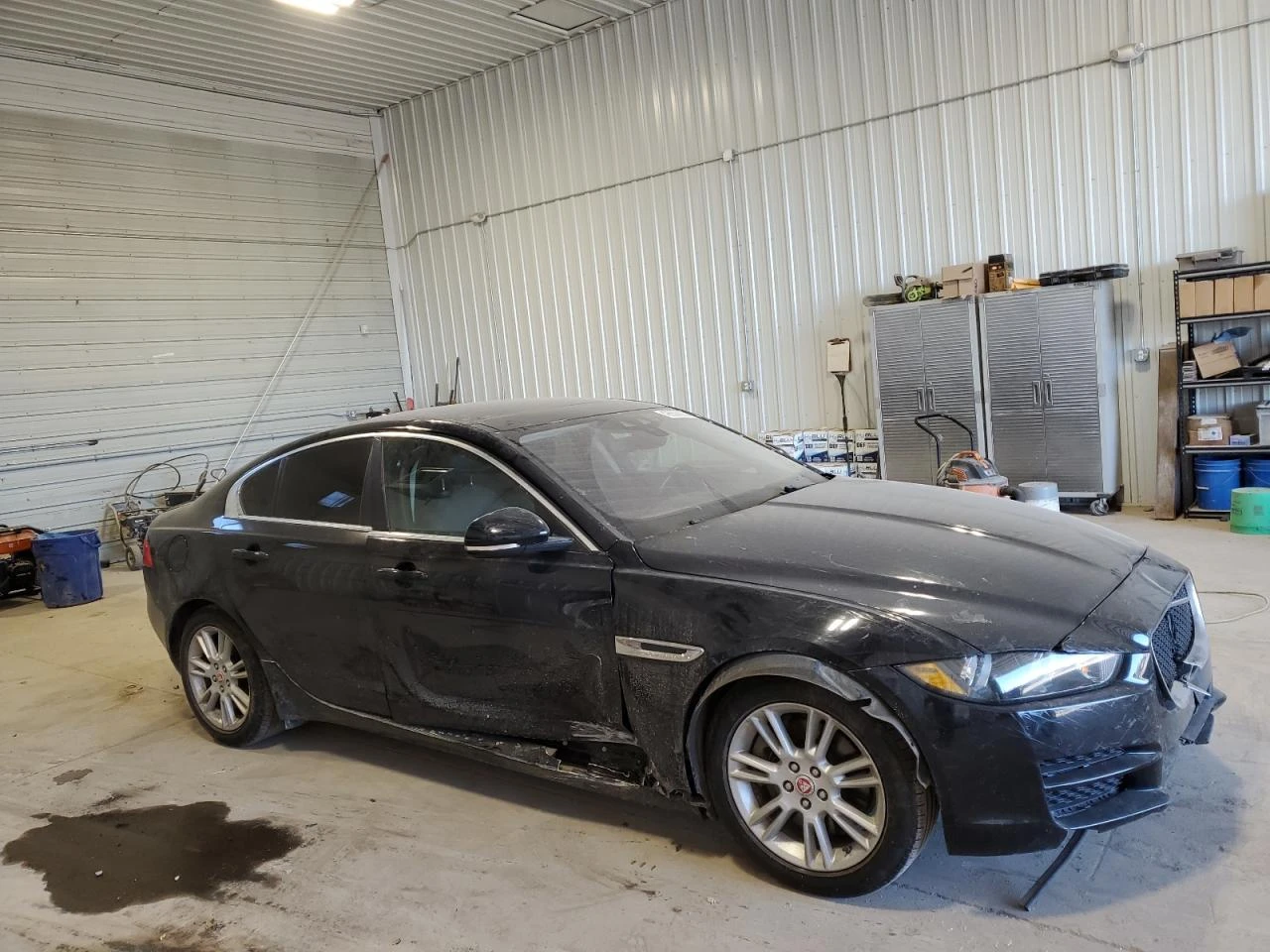 Jaguar XE 25t Premium RWD * Фиксирана цена* Лизинг*  - изображение 4