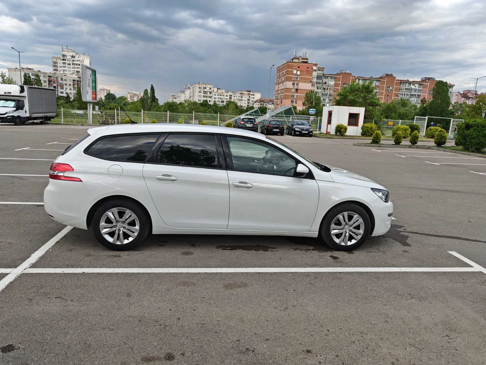 Peugeot 308 BlueHDI - изображение 4