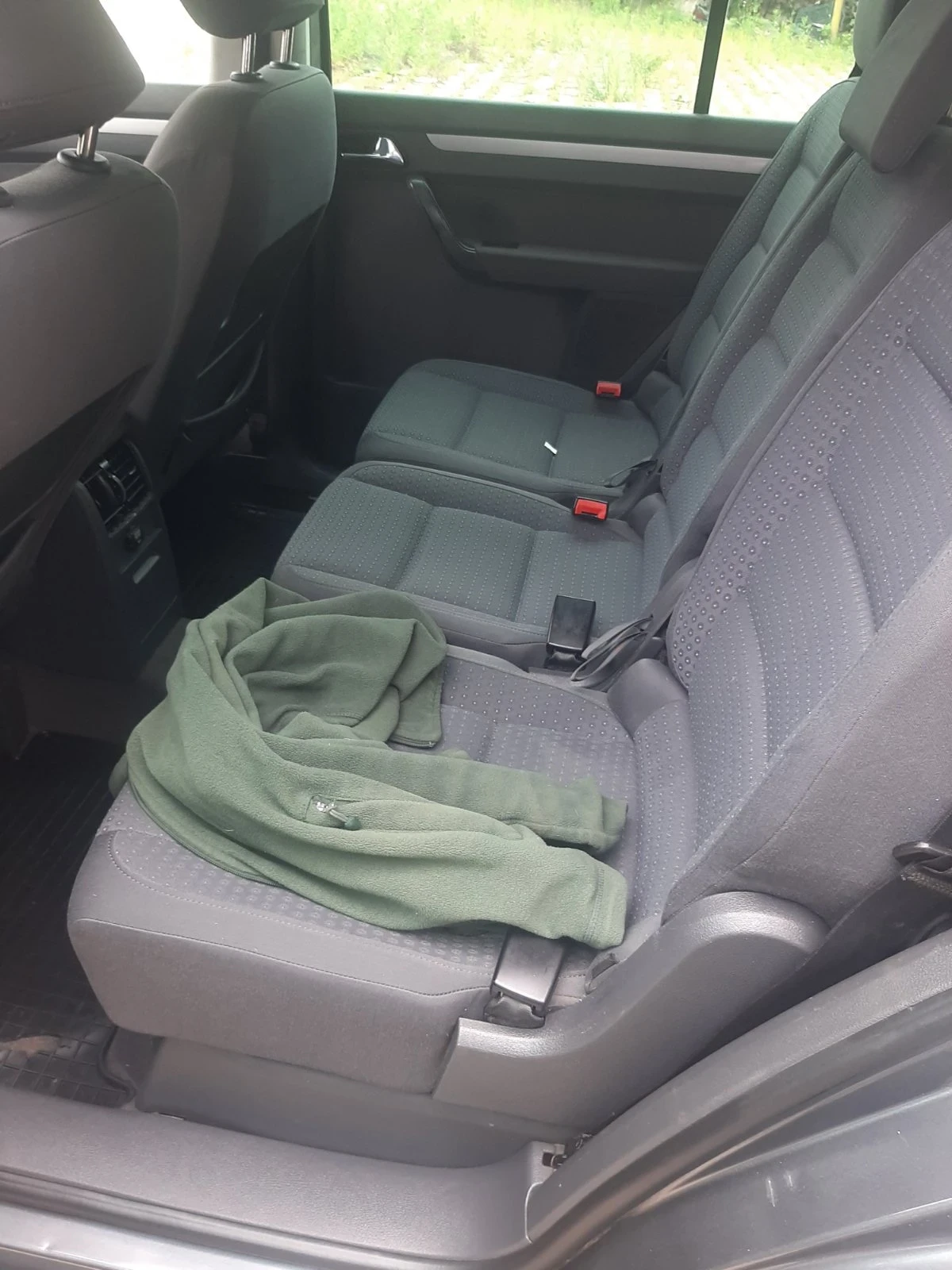 VW Touran 53 - изображение 10