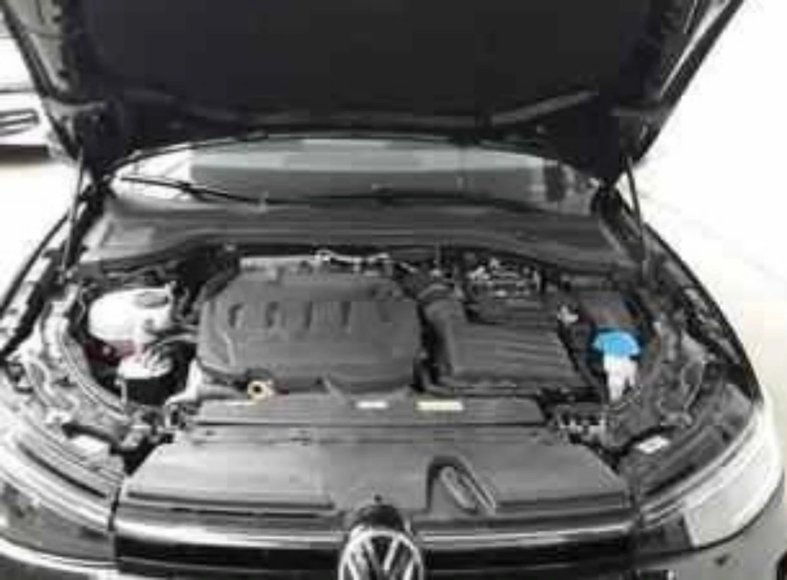 VW Passat Variant 2.0TDI ELEGANCE 110KW KAMERA.LED - изображение 6