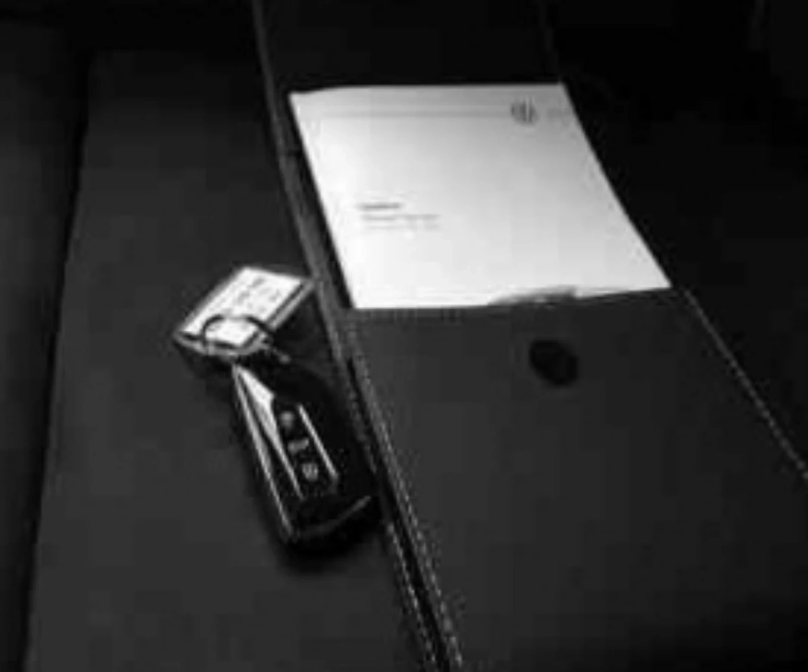 VW Passat Variant 2.0TDI ELEGANCE 110KW KAMERA.LED - изображение 3
