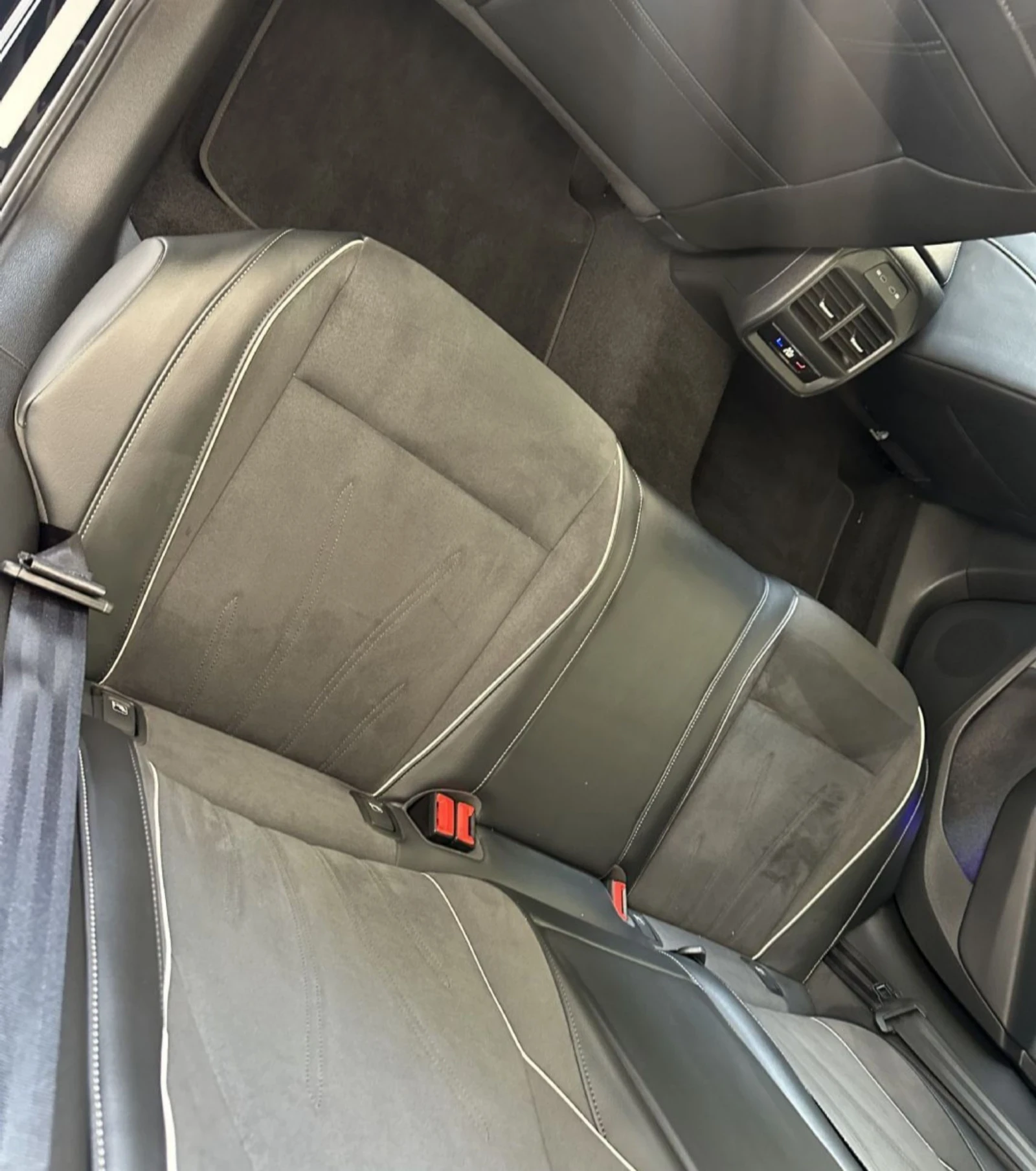 VW Passat Variant 2.0TDI ELEGANCE 110KW KAMERA.LED | Mobile.bg   16