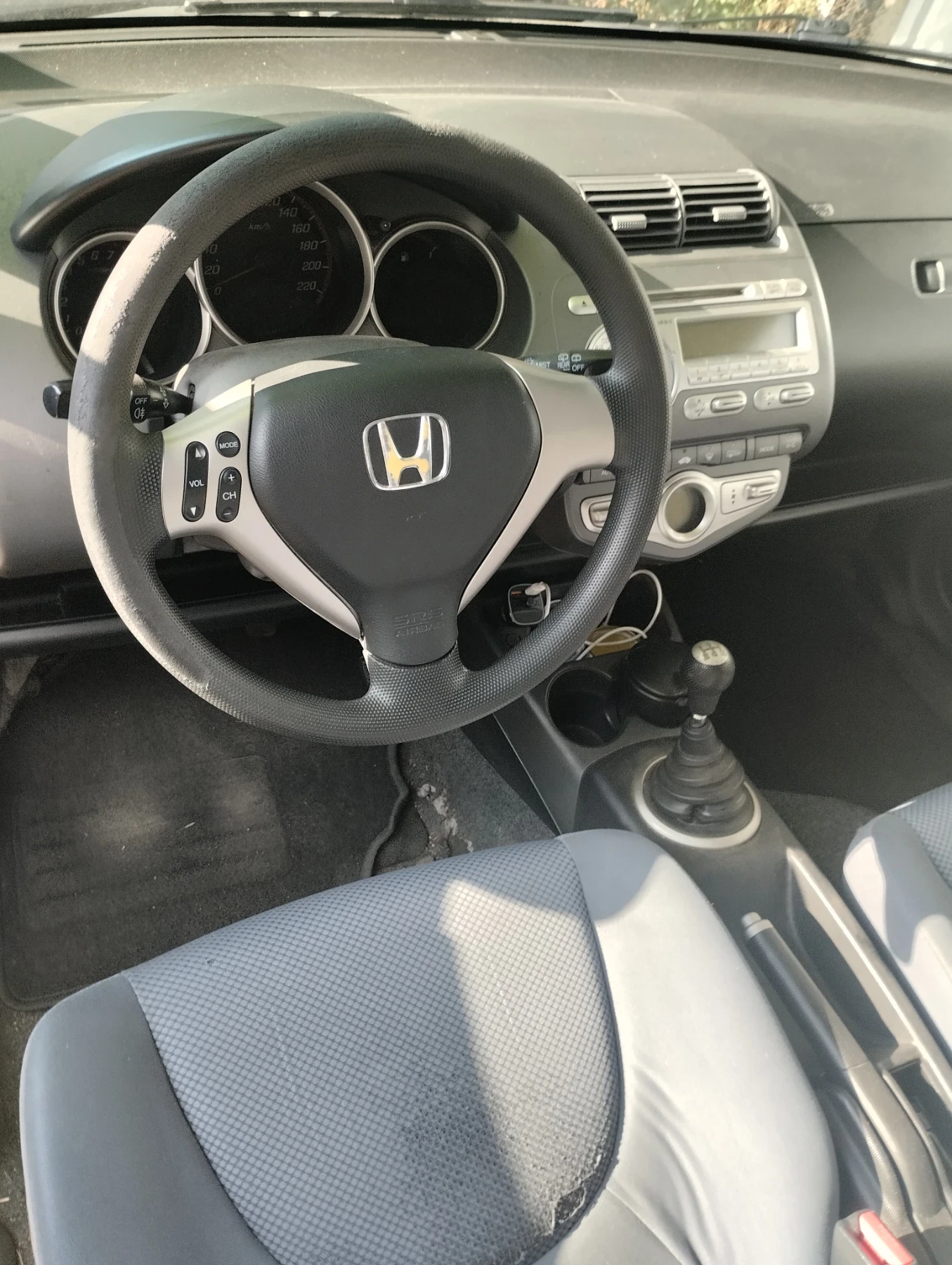 Honda Jazz  - изображение 5