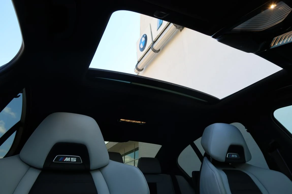BMW M5 Mонитори, B/W - изображение 10