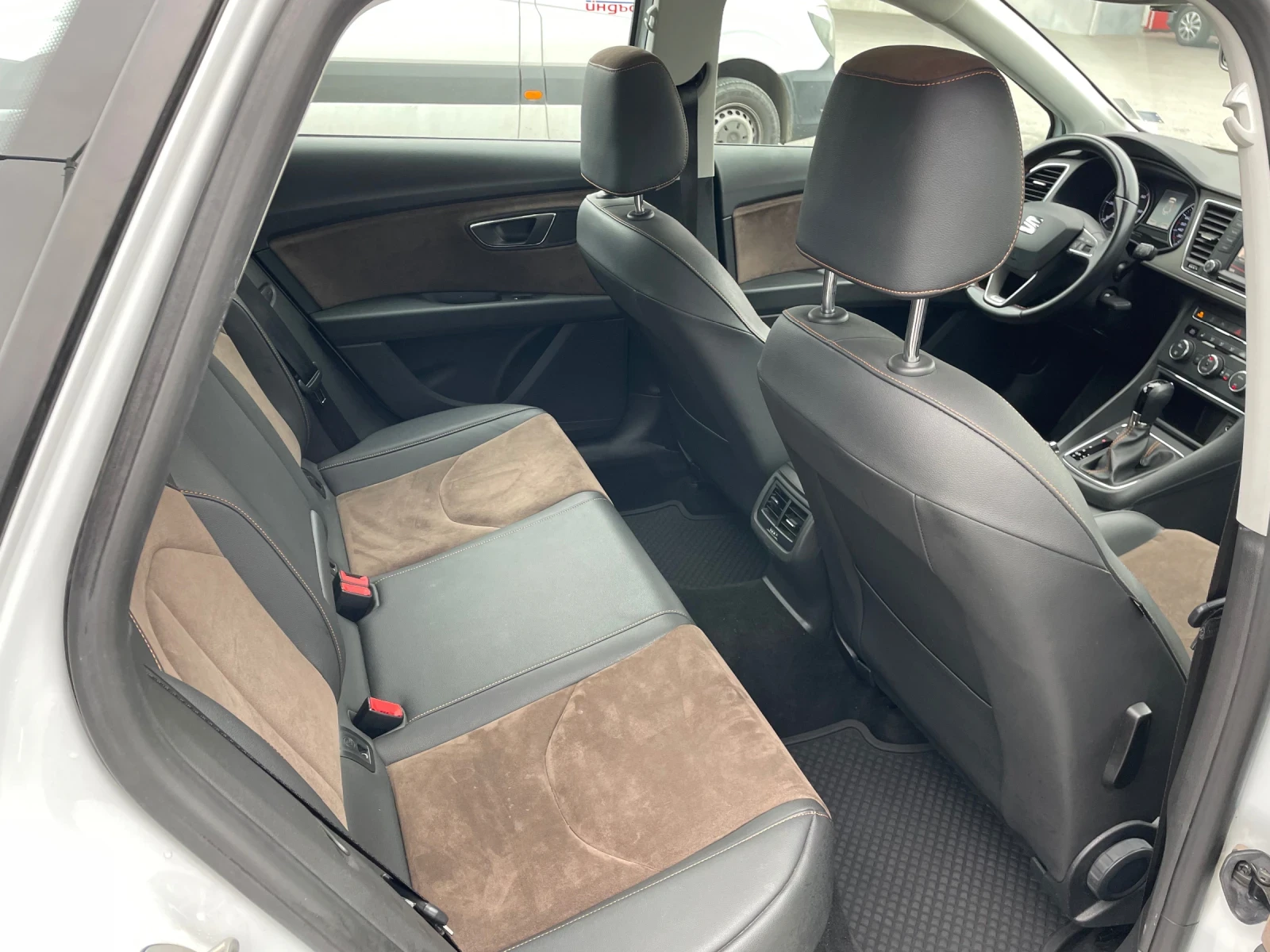 Seat Leon 2.0TDI X-PERIENCE* 4.4 | Mobile.bg � ����������� 11