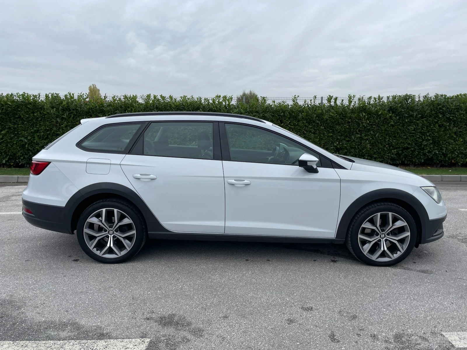 Seat Leon 2.0TDI X-PERIENCE* 4.4 - изображение 6