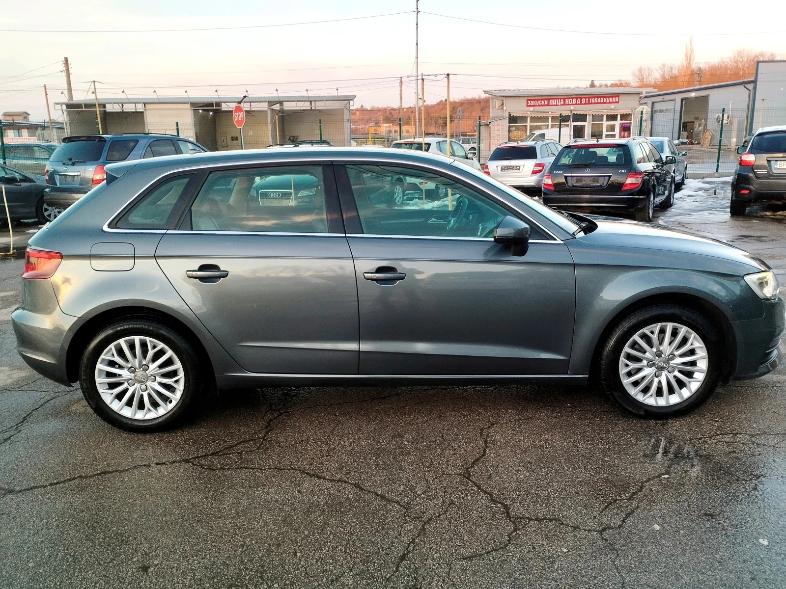 Audi A3 1.6TDI АВТОМАТ КОЖА НАВИ  - изображение 7