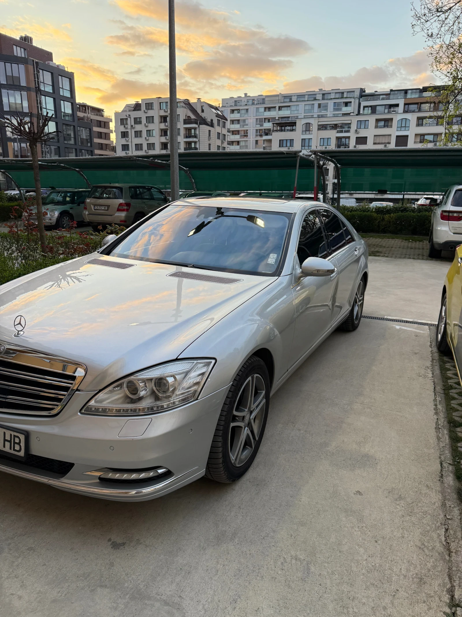 Mercedes-Benz S 500, снимка 4 - Автомобили и джипове - 54337678
