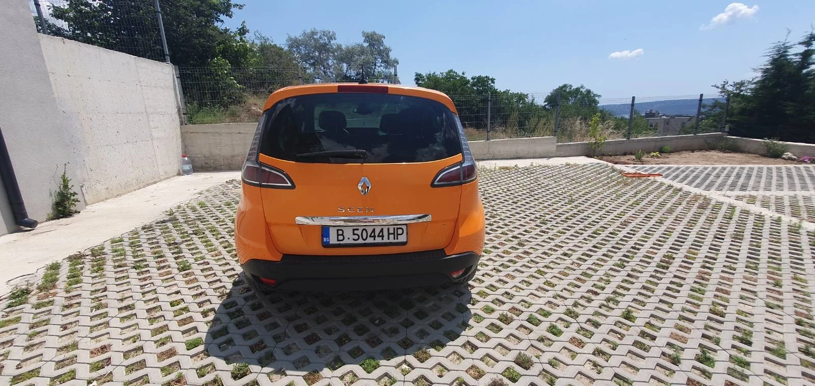 Renault Scenic III, 2.0 автомат, снимка 4 - Автомобили и джипове - 55188069