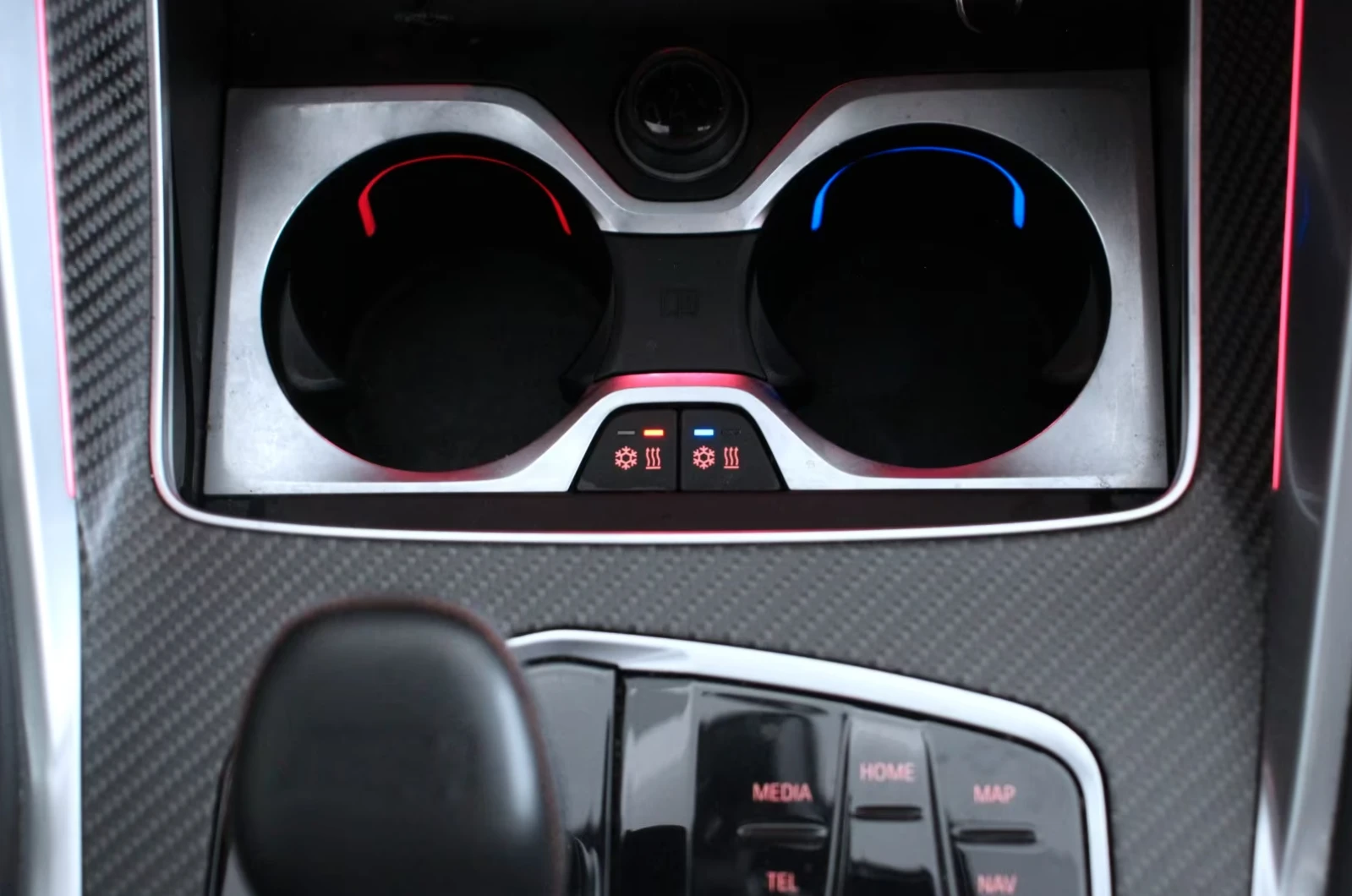BMW XM M-SPORT PRO* B&W* HUD* 360* ВЕНТИЛАЦИЯ* МАСАЖ* , снимка 11 - Автомобили и джипове - 55188129