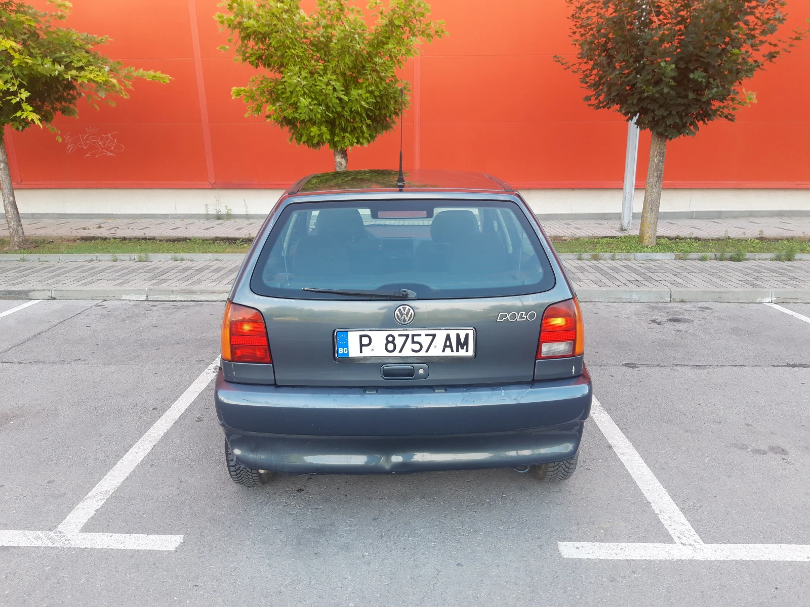 VW Polo 1.4 Бензин, снимка 3 - Автомобили и джипове - 55217041
