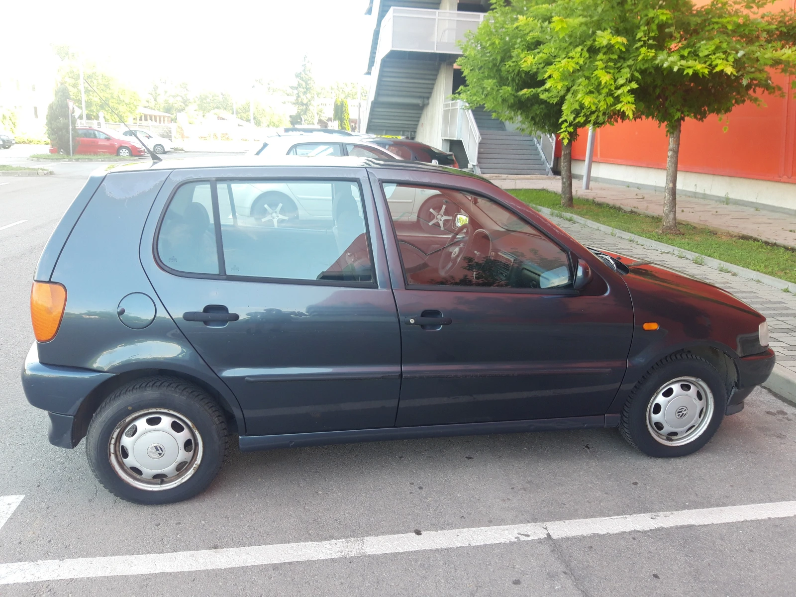 VW Polo 1.4 Бензин, снимка 4 - Автомобили и джипове - 55217041