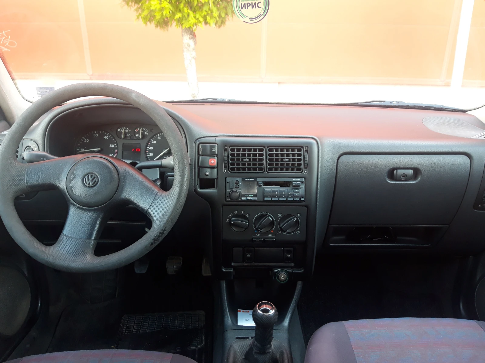 VW Polo 1.4 Бензин, снимка 6 - Автомобили и джипове - 55217041