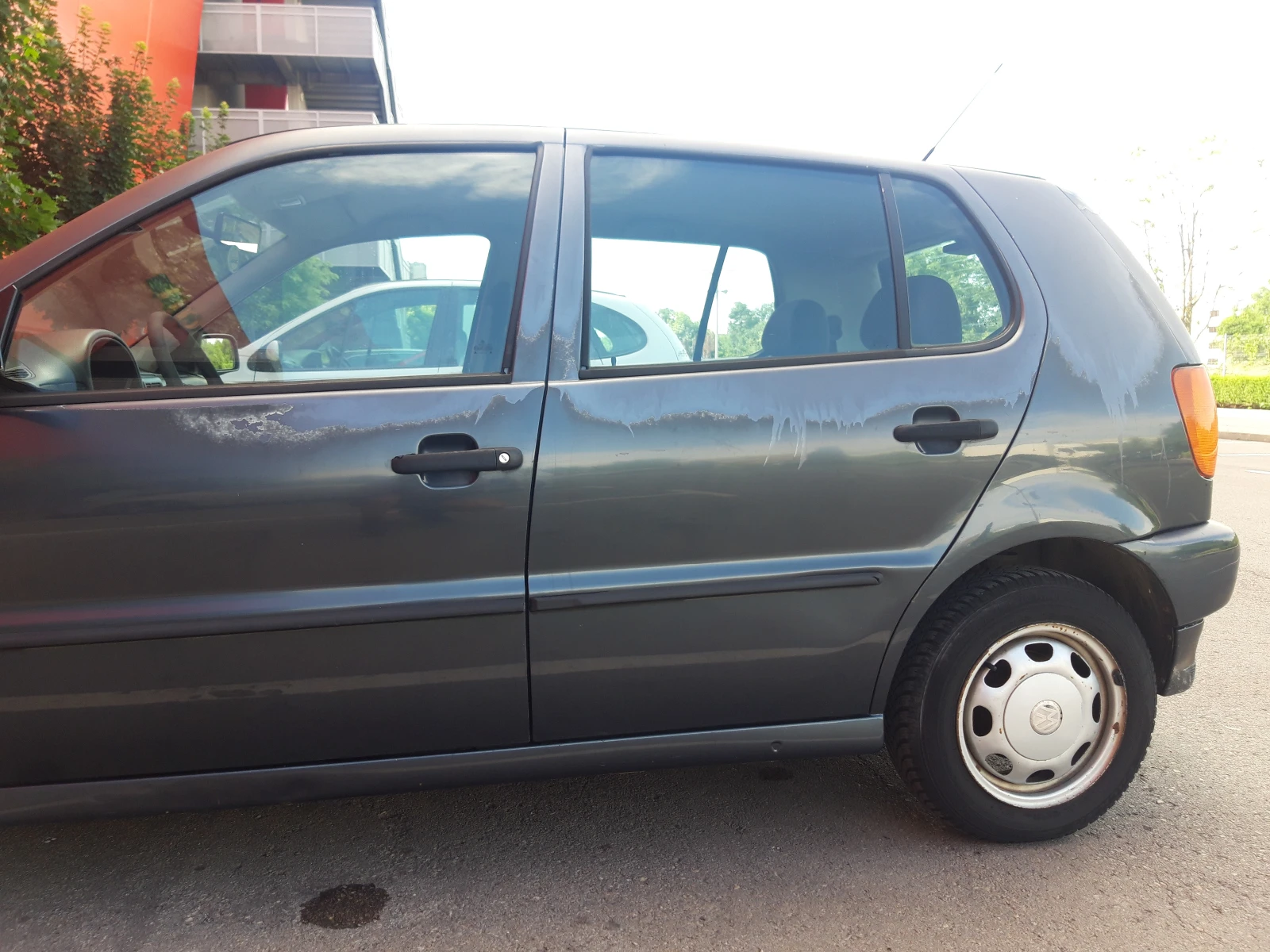 VW Polo 1.4 Бензин, снимка 11 - Автомобили и джипове - 55217041