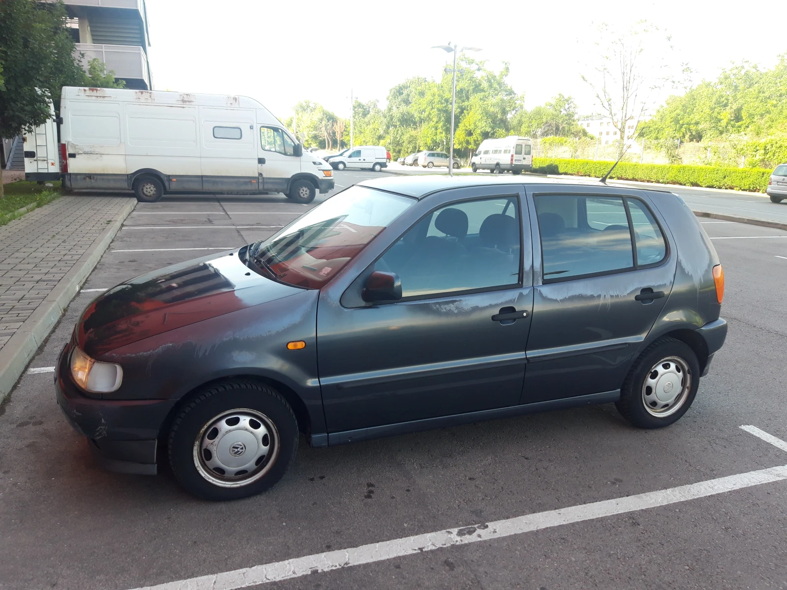VW Polo 1.4 Бензин, снимка 2 - Автомобили и джипове - 55217041