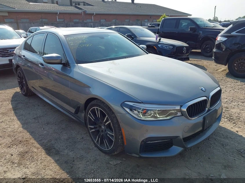 BMW 540 xDrive M-Pack Автокредит Цена до България, снимка 3 - Автомобили и джипове - 55433031