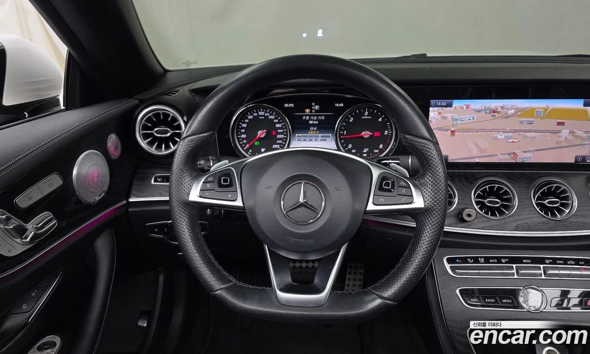 Mercedes-Benz E 220 Cabriolet, снимка 13 - Автомобили и джипове - 55794706