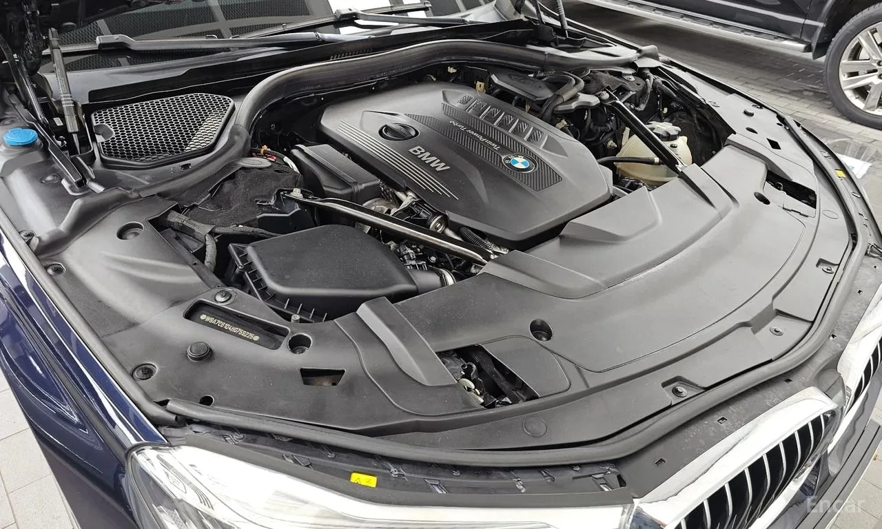 BMW 740 XDRIVE * M SPORT* МАСАЖИ* ДИСТРОНИК* 360 КАМЕРА* , снимка 17 - Автомобили и джипове - 55991058