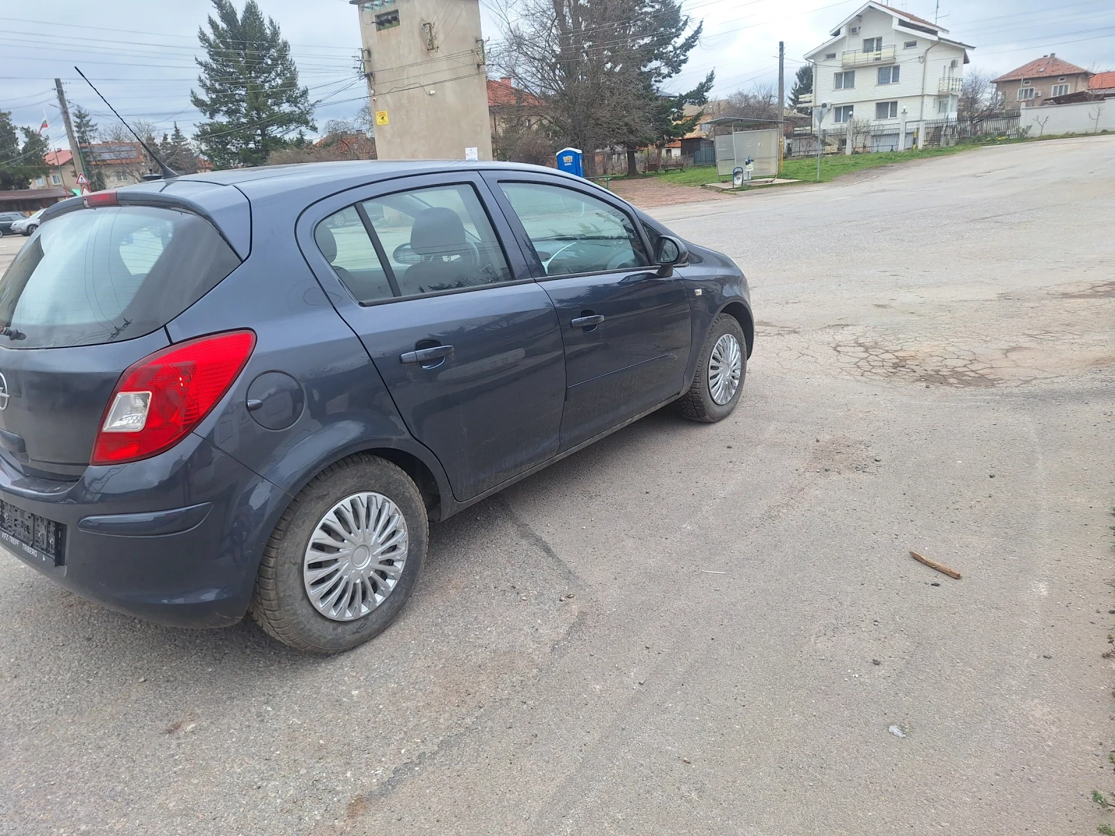 Opel Corsa, снимка 5 - Автомобили и джипове - 55999299