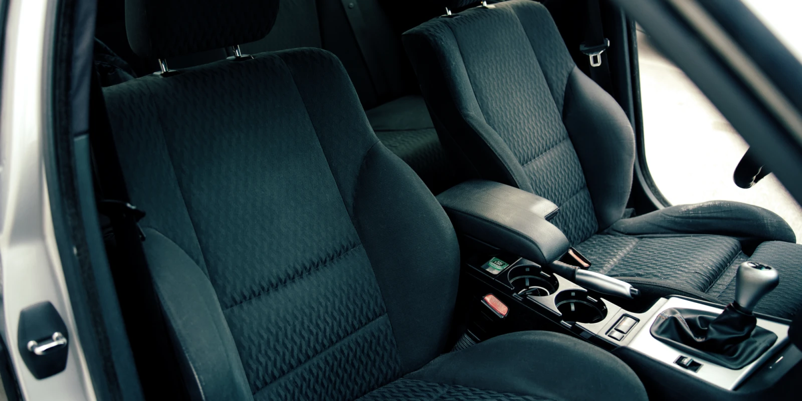 BMW 325 xi, снимка 9 - Автомобили и джипове - 56643273