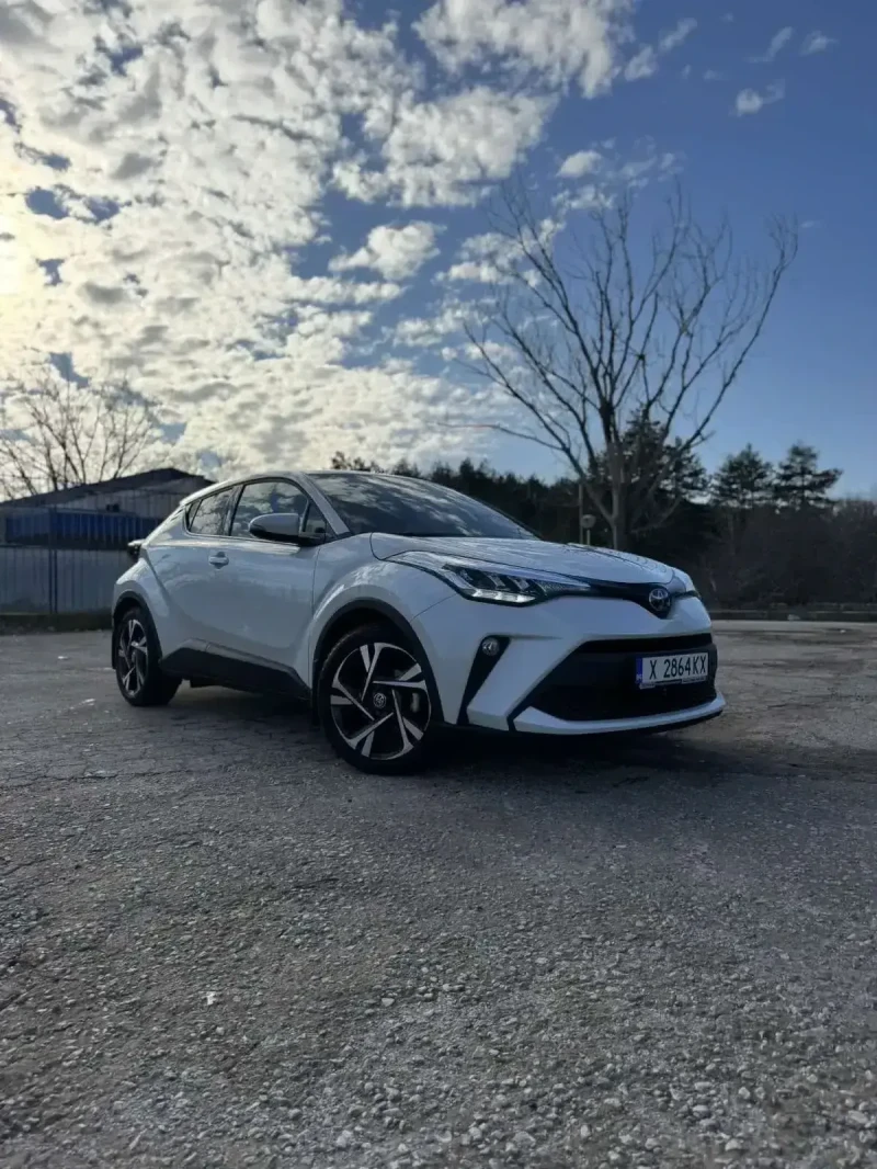 Toyota C-HR 1.8, снимка 1 - Автомобили и джипове - 48500689