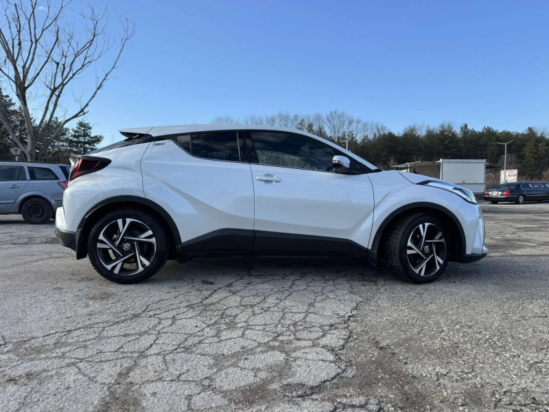 Toyota C-HR 1.8, снимка 2 - Автомобили и джипове - 48500689