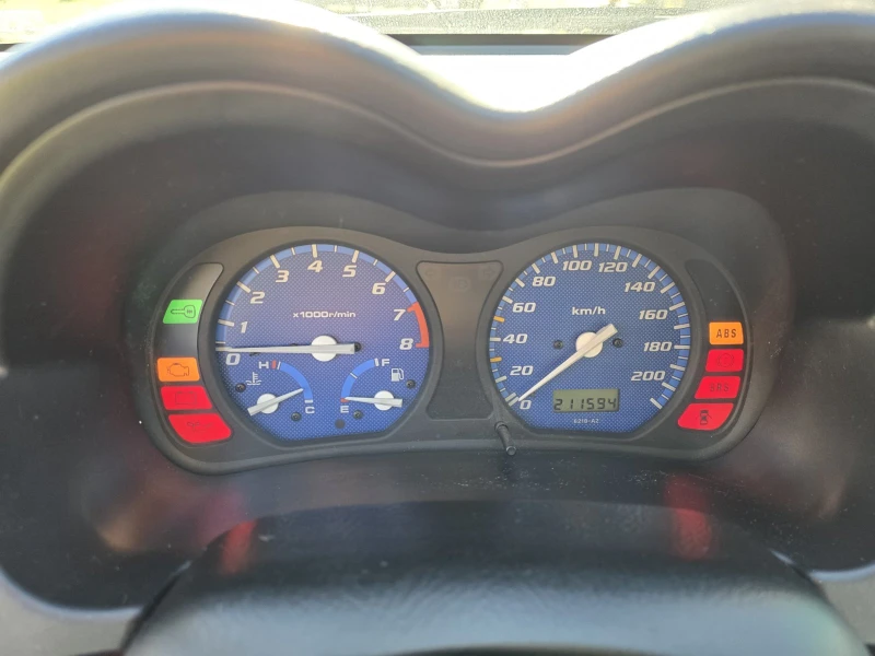 Honda Hr-v 1.6, снимка 6 - Автомобили и джипове - 52854508