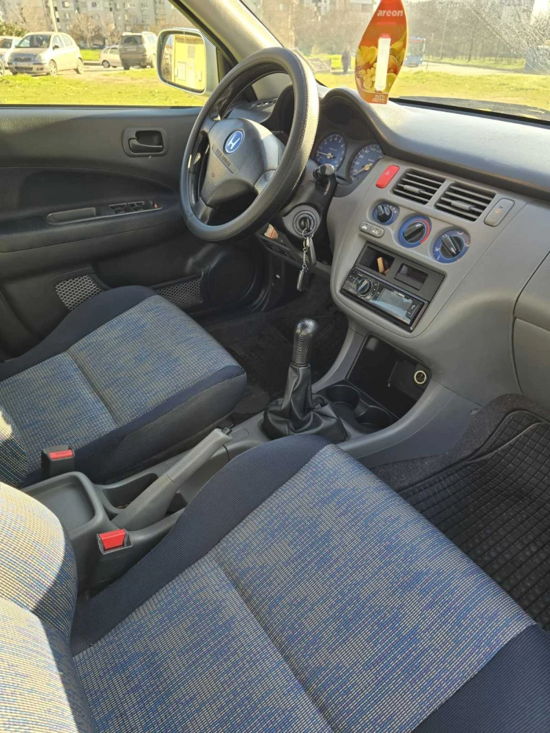 Honda Hr-v 1.6, снимка 5 - Автомобили и джипове - 52854508