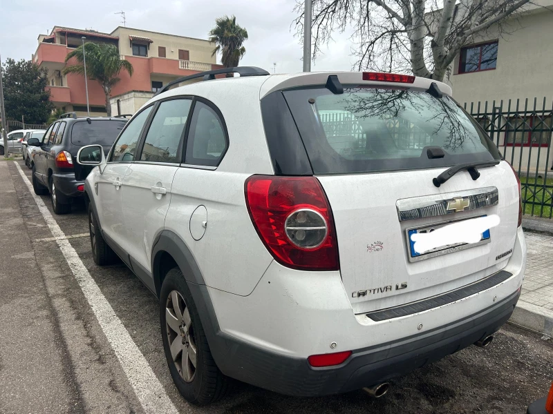Chevrolet Captiva 2.0CDTI 150k.c., снимка 2 - Автомобили и джипове - 53385633