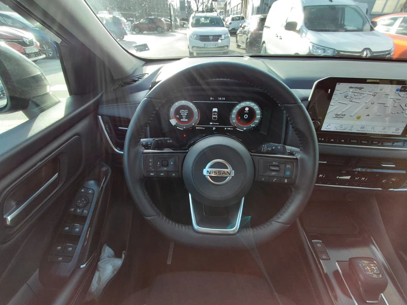 Nissan Qashqai 1.3 Tce 4x4, снимка 14 - Автомобили и джипове - 53452214